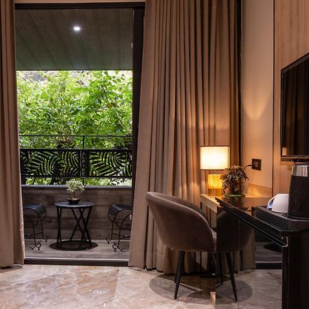 Alpine Hotel And Villas Νταραμσάλα Εξωτερικό φωτογραφία